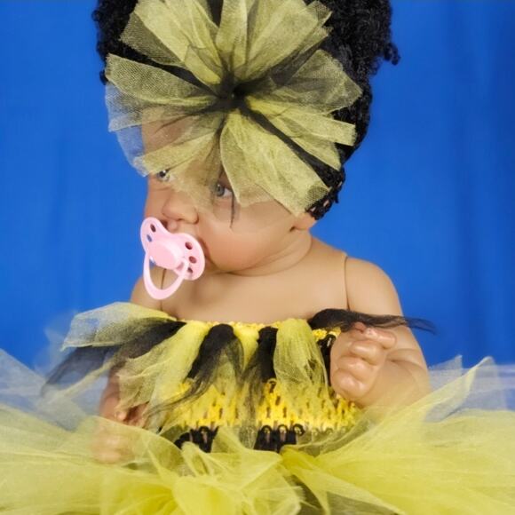 BLACK FRIDAY SALE - Baby TuTu Dress & Headband Black & Yellow Size NB - 6 Mos. - Picture 3 of 10